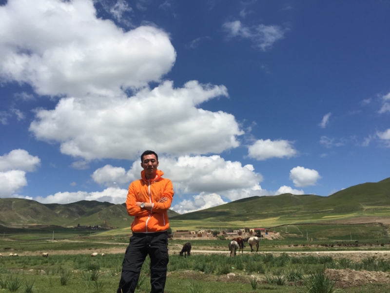 等雨的第二张照片--陕西认干亲服务网