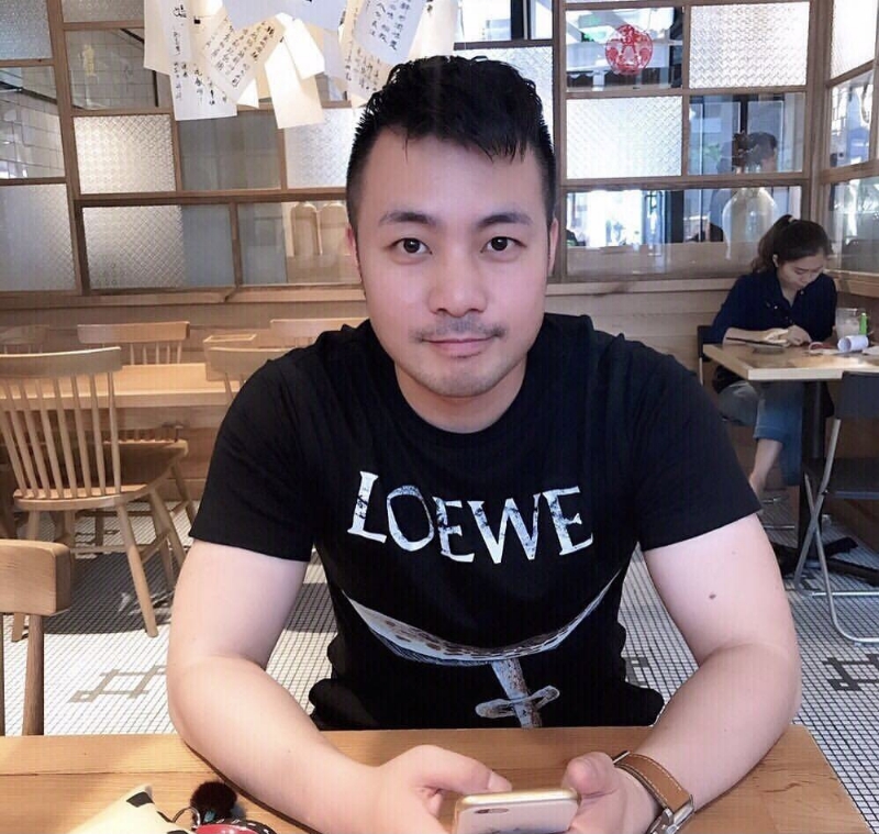 相濡以沫的第一张照片--陕西认干亲服务网