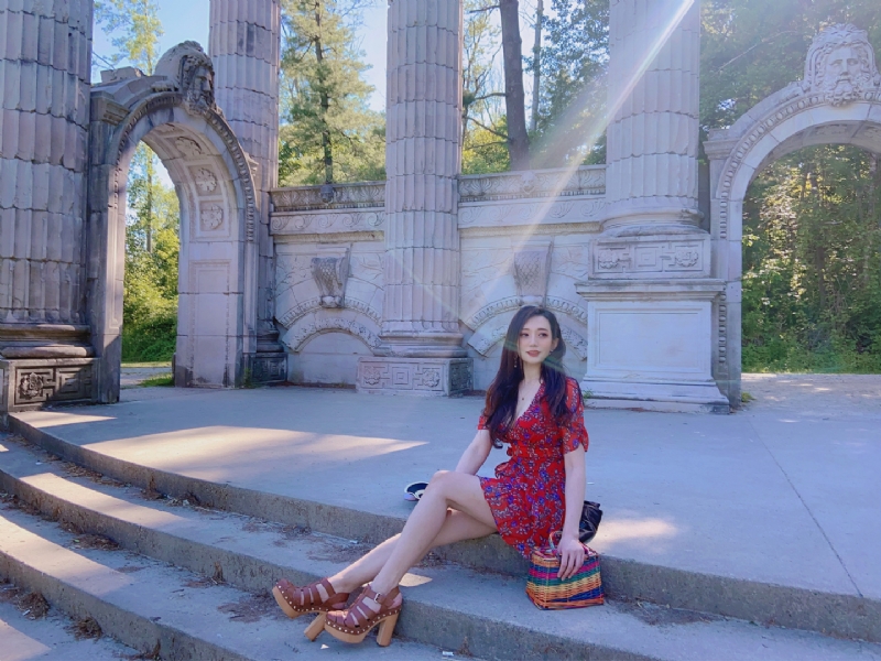 瑜瑜的第一张照片--陕西认干亲服务网