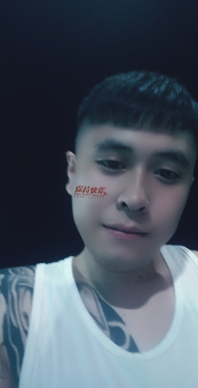 愚忠的第一张照片--陕西认干亲服务网