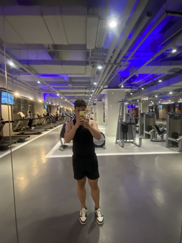 阿龙设计师的第六张照片--陕西认干亲服务网